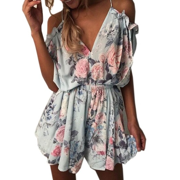 Pants - Super cute floral print jumpsuit!